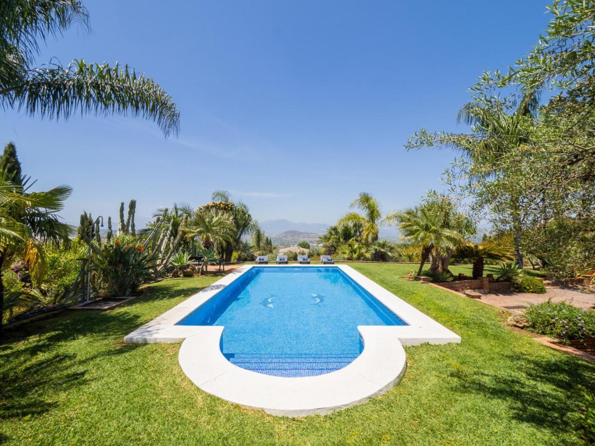 Cubo'S Finca Los Dragos Alhaurin el Grande Ngoại thất bức ảnh